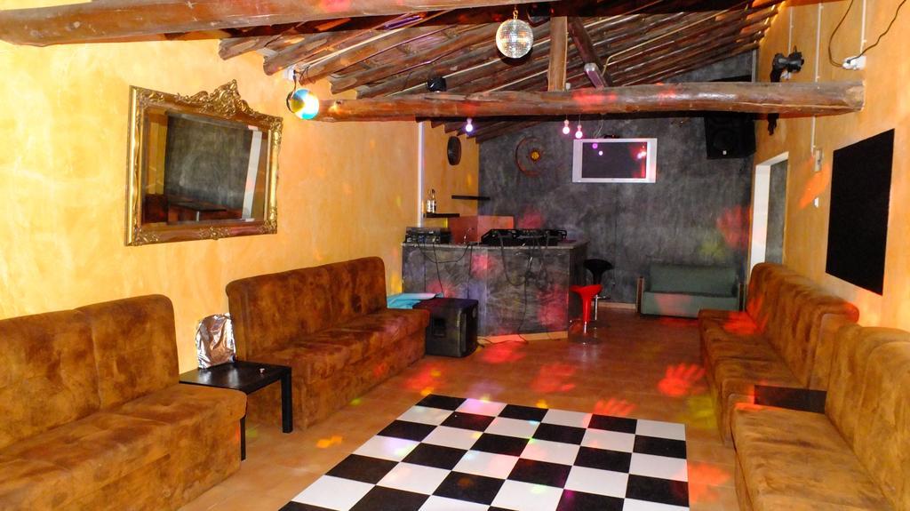 Quinta Do Forno Affittacamere Maçeira Esterno foto