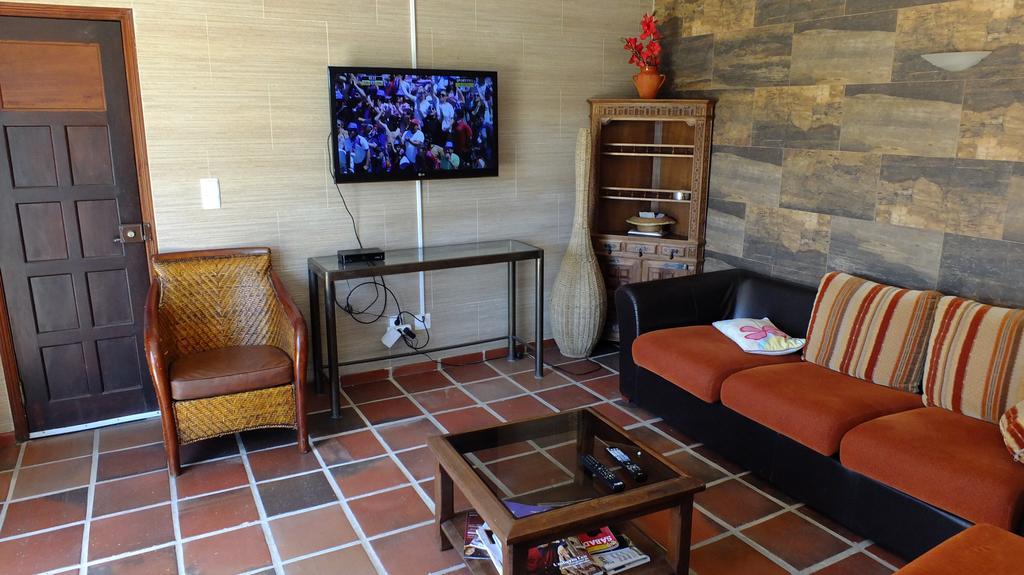Quinta Do Forno Affittacamere Maçeira Esterno foto